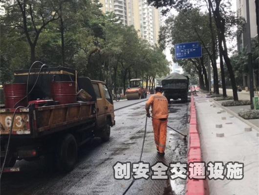 福华路沥青路面摊铺