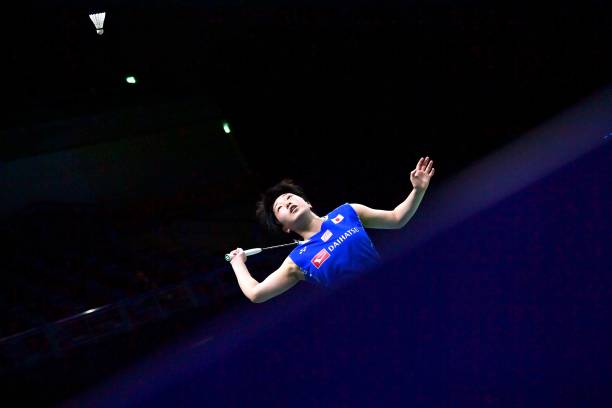 羽毛球比赛裁判体系解析：主裁、司线员和发球裁判如何协作