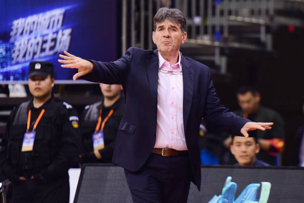 张宇辰篮球故事：坚持与梦想的力量