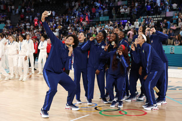 2020年奥运会主题口号的设计理念与全球反响