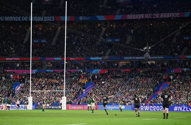 为什么世界杯举办时间会影响球员表现？